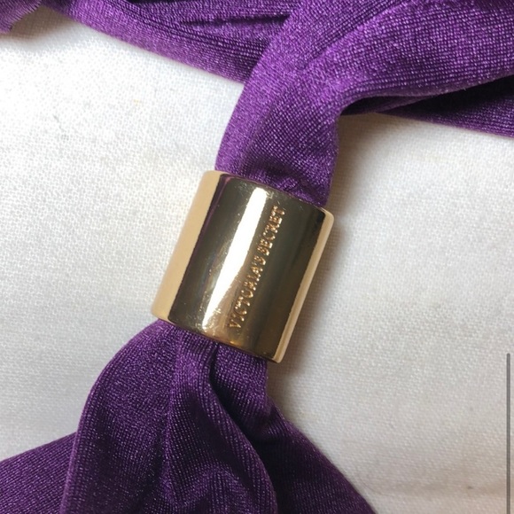 LIKE NEW!! Victoria’s Secret Push Up Bikini Top - Picture 5 of 5